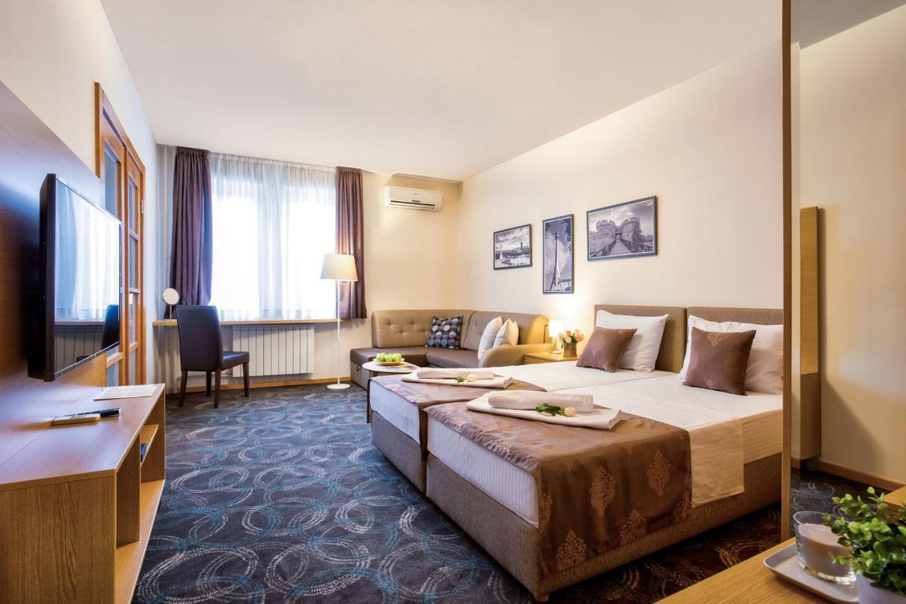 Booking Apartments Belgrade Exterior photo